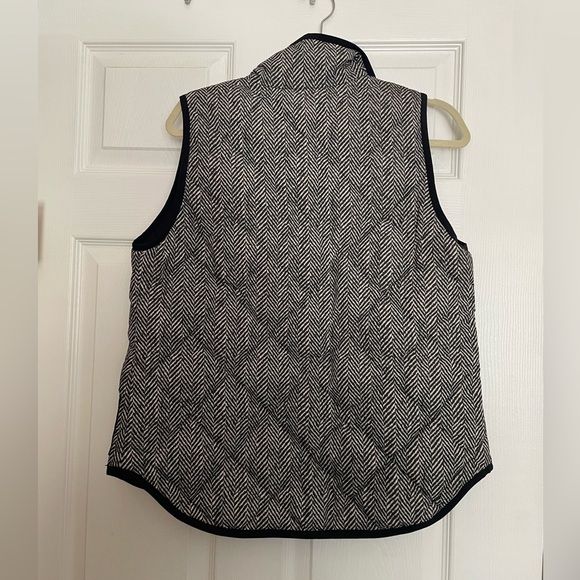 Women's JCREW Herringbone Quilted Vest small - Picture 6 of 6